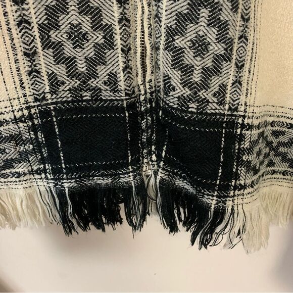 ECOTE Poncho Women's One Size Aztec Western Country Oversized Cozy Boho Fringe - Picture 6 of 9